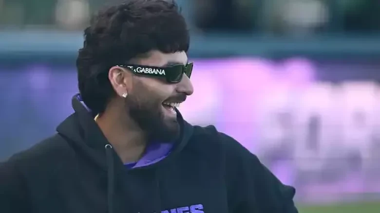 ইতিহাস গড়ে অস্ট্রেলিয়ার জার্সিতে স্বপ্নপূরণ নিখিল চৌধুরীর