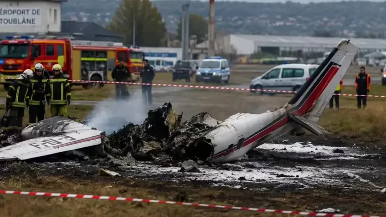ফ্রান্সে ছোট বিমান বিধ্বস্তে ১১ জনের মৃত্যু | France Plane Crash