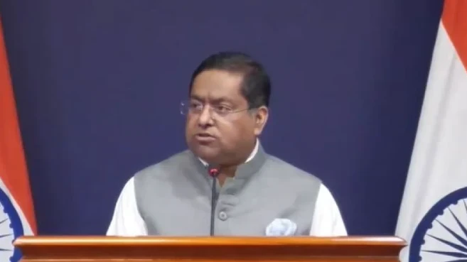 শেখ হাসিনা আমলের চুক্তি পর্যালোচনা নিয়ে ভারতের প্রাথমিক প্রতিক্রিয়া