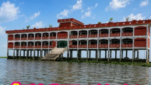 হাওরের বুকে শিক্ষার আলো: বছরে ৯ মাস পানির নিচে যে স্কুল