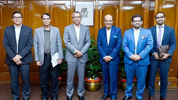 বাংলাদেশ থেকে পণ্য আমদানি বাড়াতে ভারতের প্রতি গভর্নরের আহ্বান