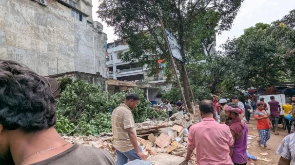 মিরপুরে রাড্ডা ক্লিনিকে ভাঙচুর: চারজন গ্রেপ্তার, স্বীকারোক্তি পুলিশের