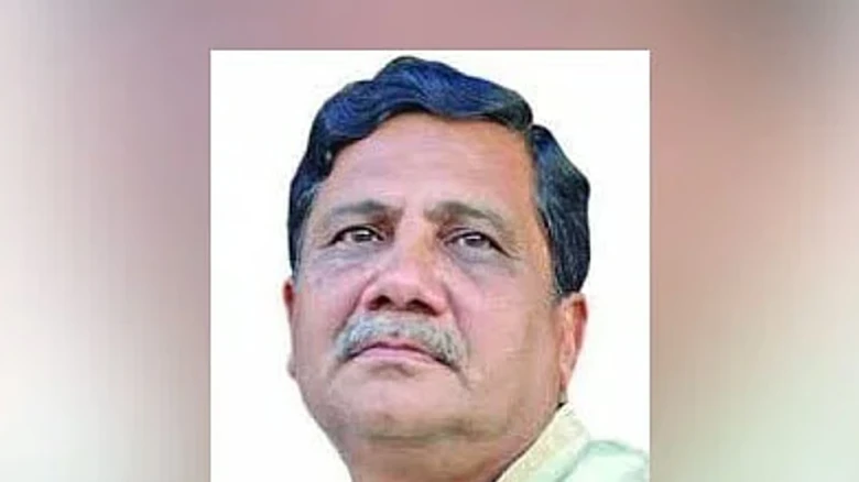 কাজী জাফর উল্যাহ ও তাঁর পরিবারের ১৫৫ কোটি টাকা অবরুদ্ধের আদেশ