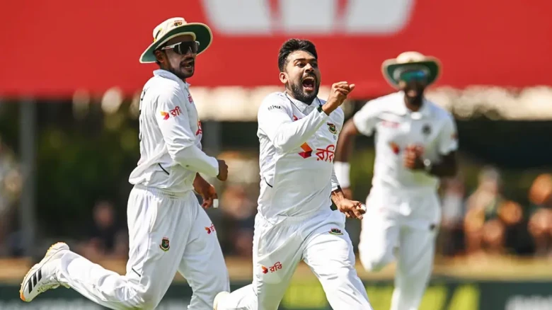 চা বিরতির আগে মিরাজের সাফল্য, বাংলাদেশের স্বস্তি