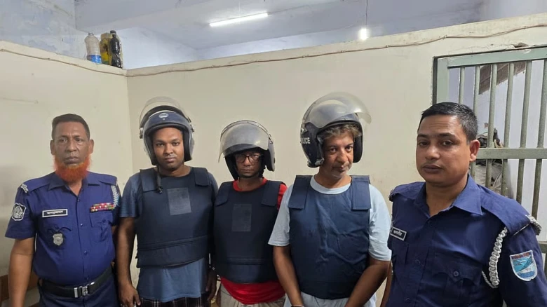 আইভীর আইনজীবীসহ তিনজনকে সন্ত্রাসবিরোধী মামলায় গ্রেপ্তার