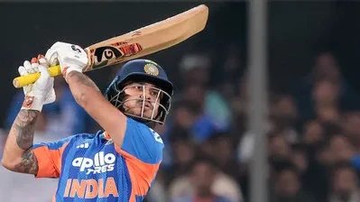 ঈশান কিষাণ ও ধীরকে নিয়ে যা বললেন চেতেশ্বর পূজারা