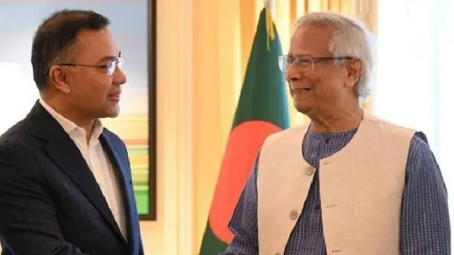 যুক্তরাষ্ট্রে ড. ইউনূসের নিরাপত্তা জোরদার বিষয়ে প্রেস ব্রিফিং করছেন সংশ্লিষ্ট কর্মকর্তারা।