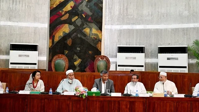 খাদ্য মন্ত্রণালয়ে সাড়ে ৬ হাজার শূন্য পদে নিয়মিত নিয়োগের তাগিদ