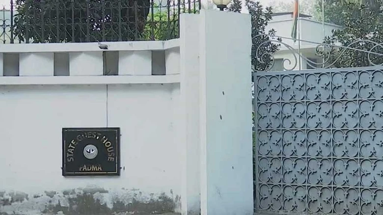 মক্কায় দুই বাংলাদেশির মৃত্যুদণ্ড: সৌদি রাষ্ট্রদূতকে কূটনৈতিক নোট ঢাকার