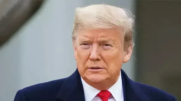 যুক্তরাষ্ট্রের মধ্যবর্তী নির্বাচনের আগে ট্রাম্পের জনপ্রিয়তায় রেকর্ড ধস