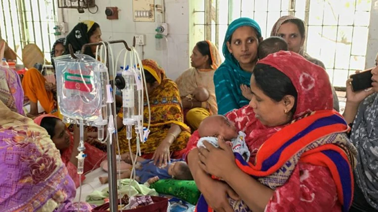 দেশে ২৪ ঘণ্টায় হামে ৭ শিশুর মৃত্যু, আক্রান্ত সহস্রাধিক