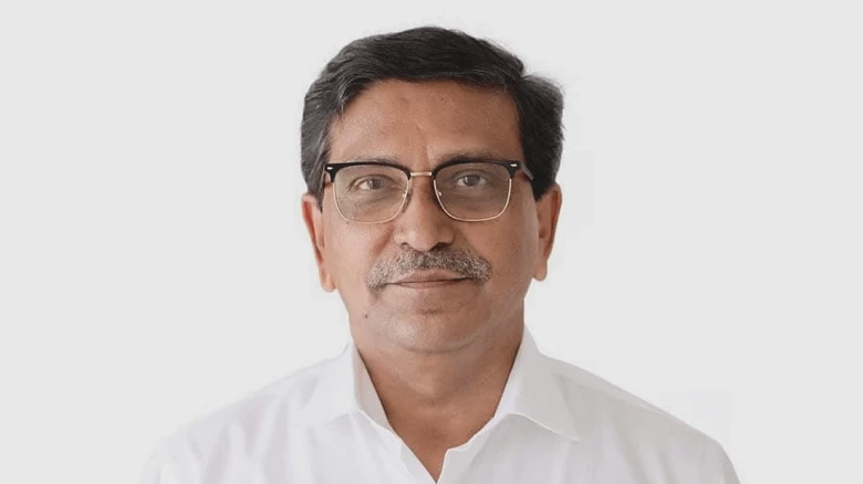 আন্তর্জাতিক অপরাধ ট্রাইব্যুনালে হানিফের মৃত্যুদণ্ড, বাকি তিনজনের আমৃত্যু কারাদণ্ড