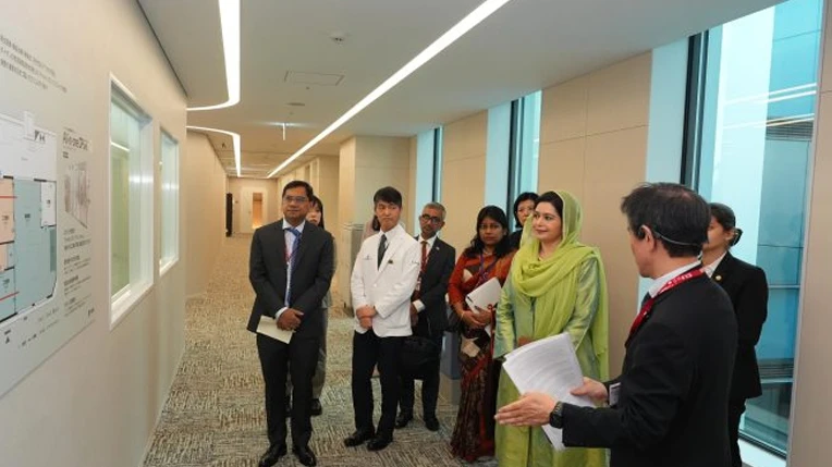 জাপান সফরে হাসপাতাল ও জাদুঘর পরিদর্শন ডা. জুবাইদা রহমানের