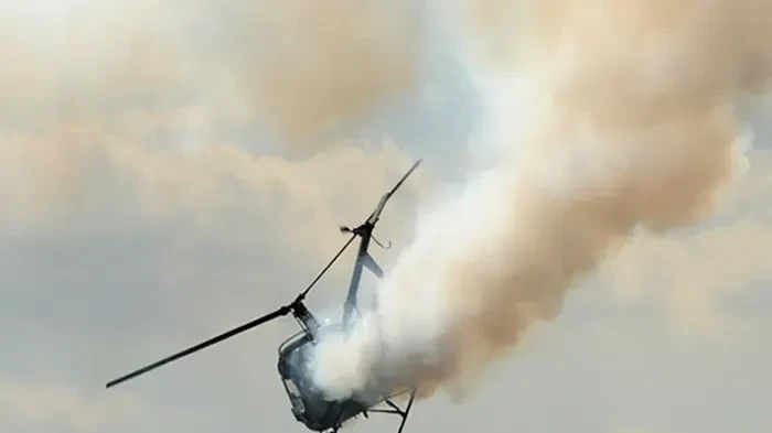 ভারতের উত্তরাখণ্ডে হেলিকপ্টার দুর্ঘটনার পর উদ্ধার অভিযান।